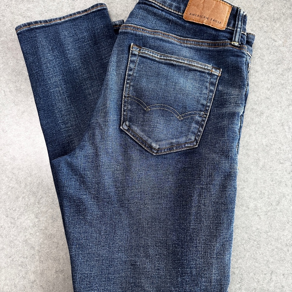 Mens American Eagle Outfitters Slim Taper Airflex Jeans Distressed Size 32